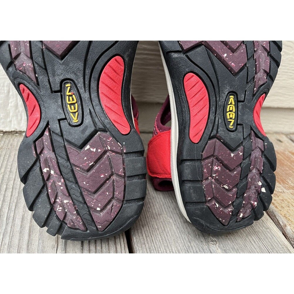 KEEN Venice H2 Women's 6 Waterproof Sport Sandals Hiking - Red - Picture 11 of 11